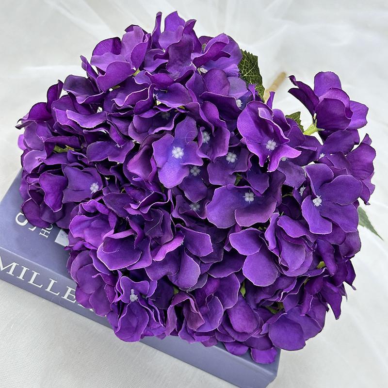 Elegantes künstliches Hortensienkugel-Ornament mit Frühlingsfarben für Heimdekoration und Hochzeitsgestecke
