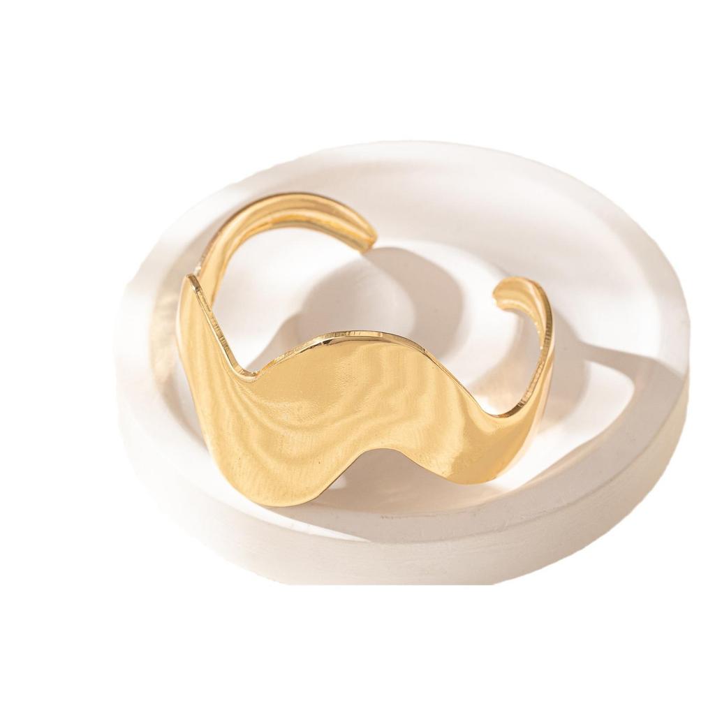 Exaggerated Wavy Ripple Streamline Open Bangle