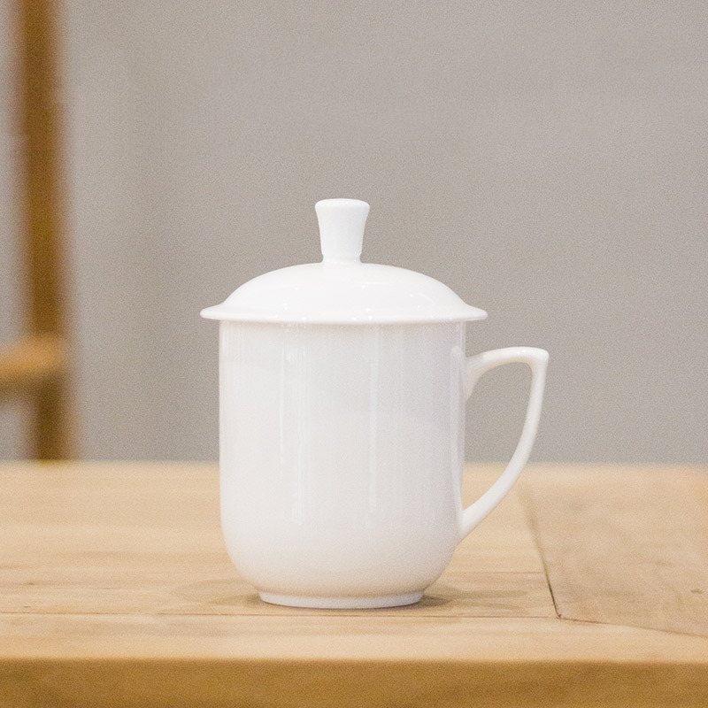 Shangqi Ceramic Lidded Office Cup with Gold Accents
