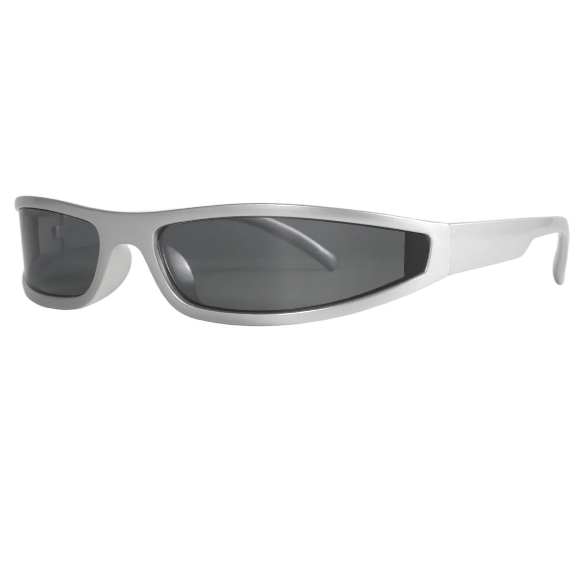 

Square shaped small frame sunglasses for women European and American personalized street photography trendy retro wear glasses серебряный