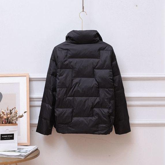 Women's Fashionable Lightweight Stand-up Collar White Duck Down Jacket for Autumn and Winter