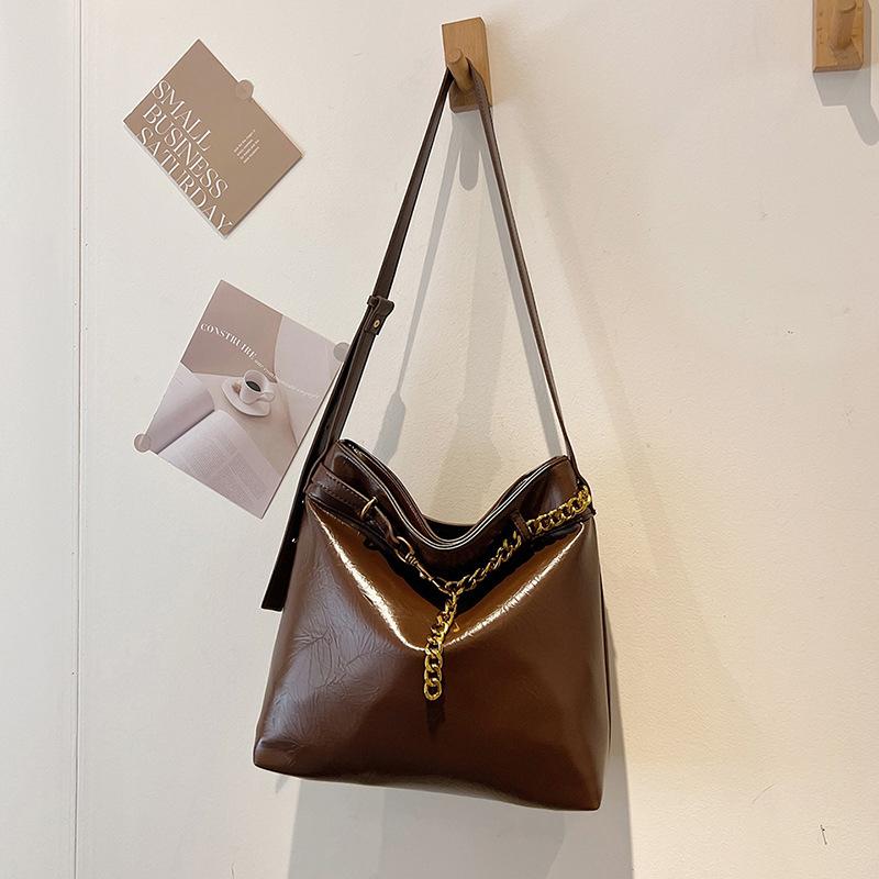 Vintage Women's Bag Large Capacity Student Chain Shoulder Bag Casual Pendulous Messenger Bags New