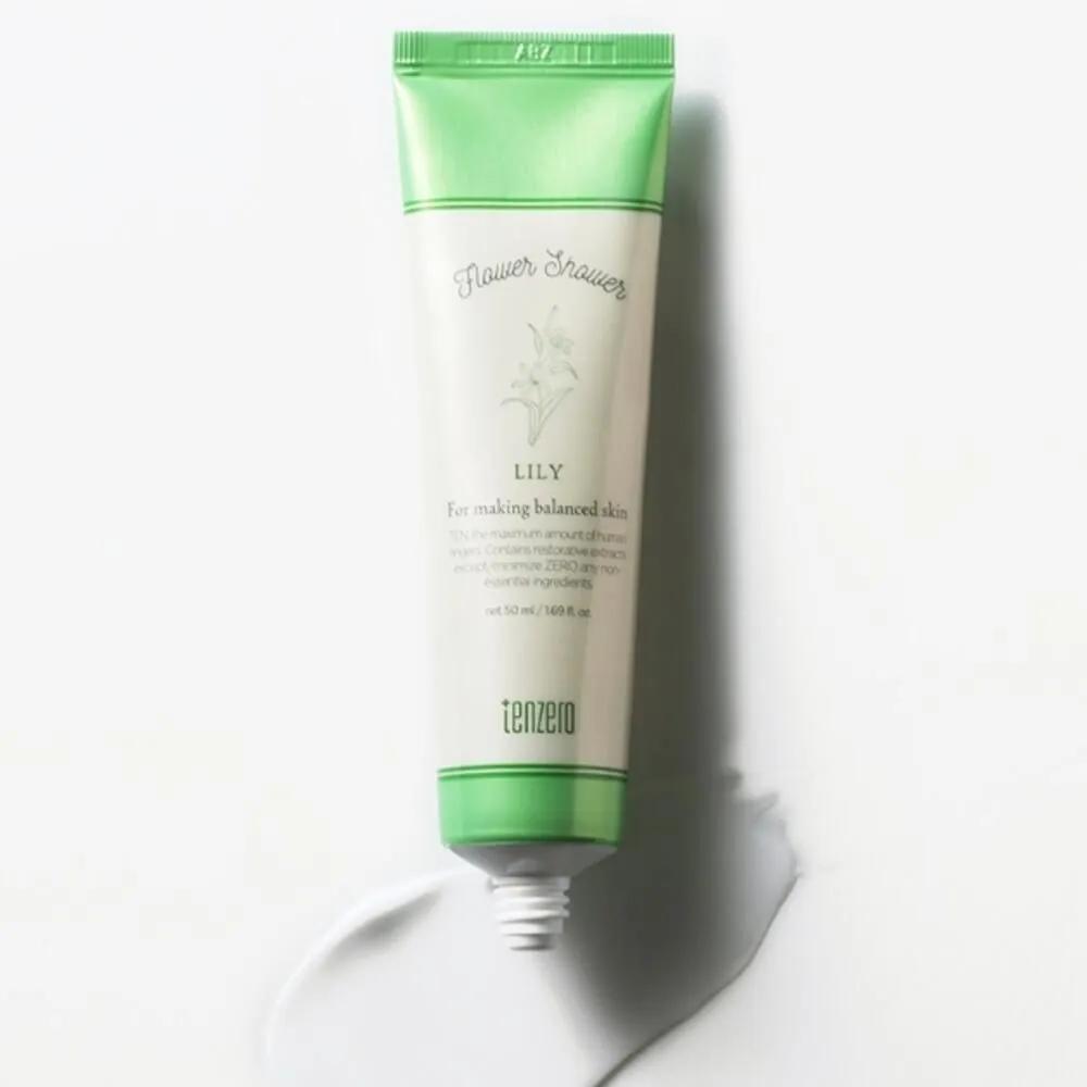 

Moisturizing Hand Cream for Wrinkles and Nails, Lily Scent 50ml