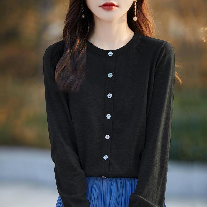 Leichte Strickjacke für Damen aus 50 % Wolle und 50 % Maulbeerseide – vielseitige Strickware für 4 Jahreszeiten für ganzjährigen Komfort und Stil