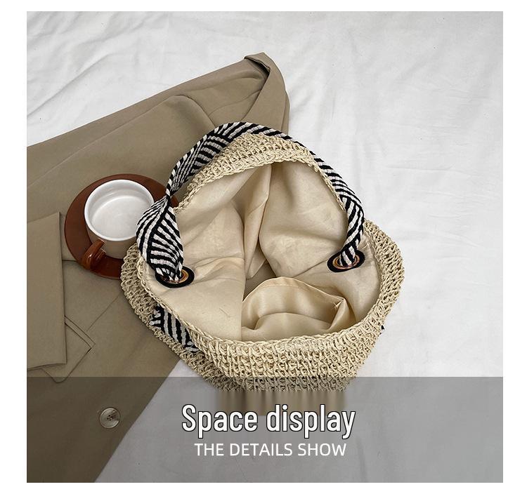Holiday Style Straw Woven Bag: Large Capacity, Trendy Single Shoulder with Personalized Strap for Women