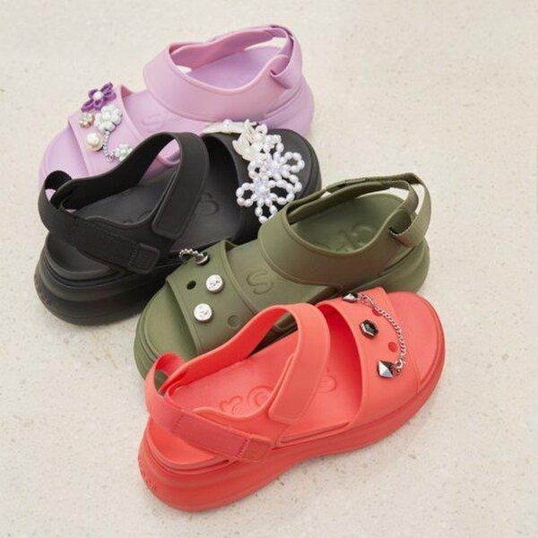 Crocs Women S Soho Y Strap SandalS 211755 5bx CrocS SandalS SlipperS Gibbitz chunkY heelS...