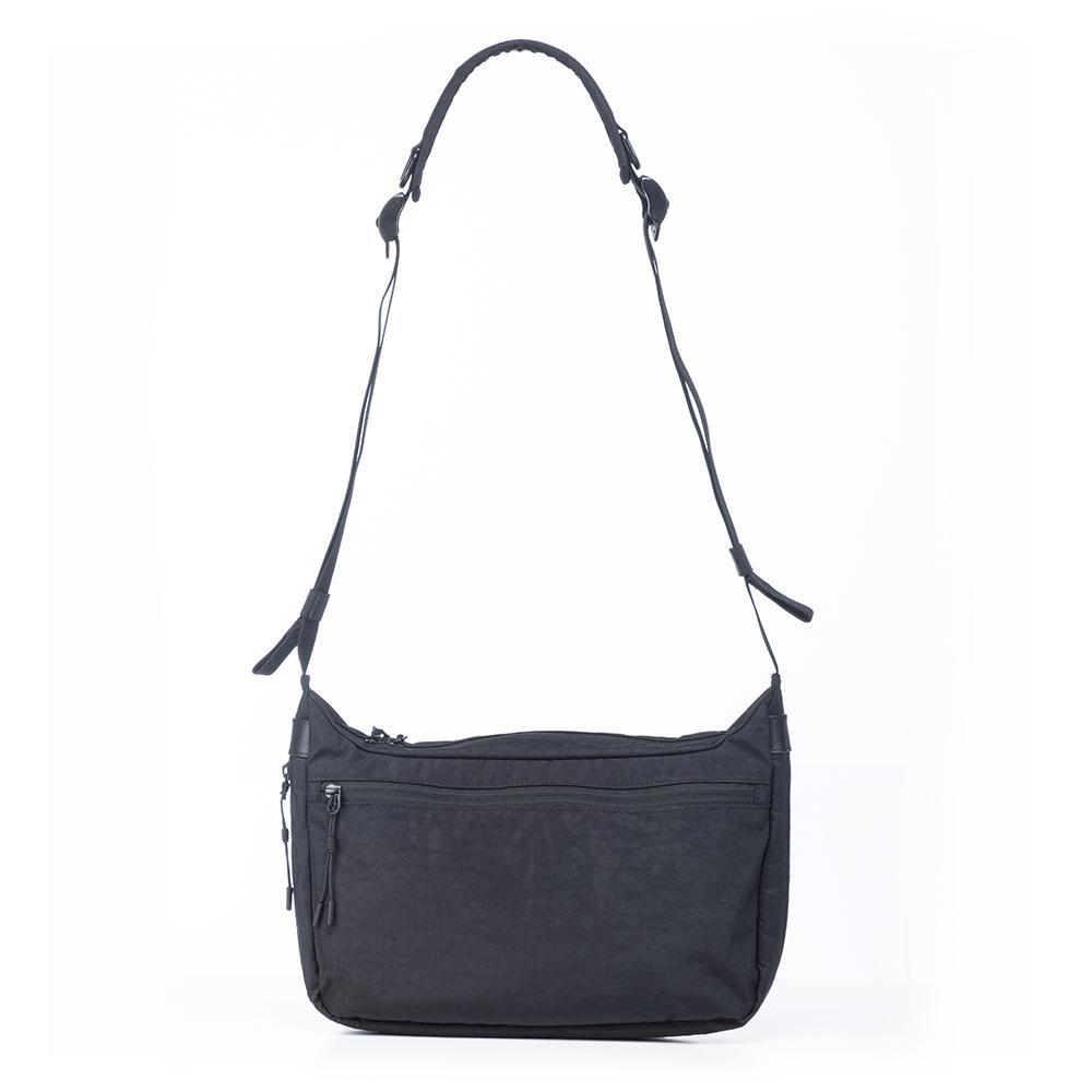 Union6 Wide Six Crossbody Bag Black