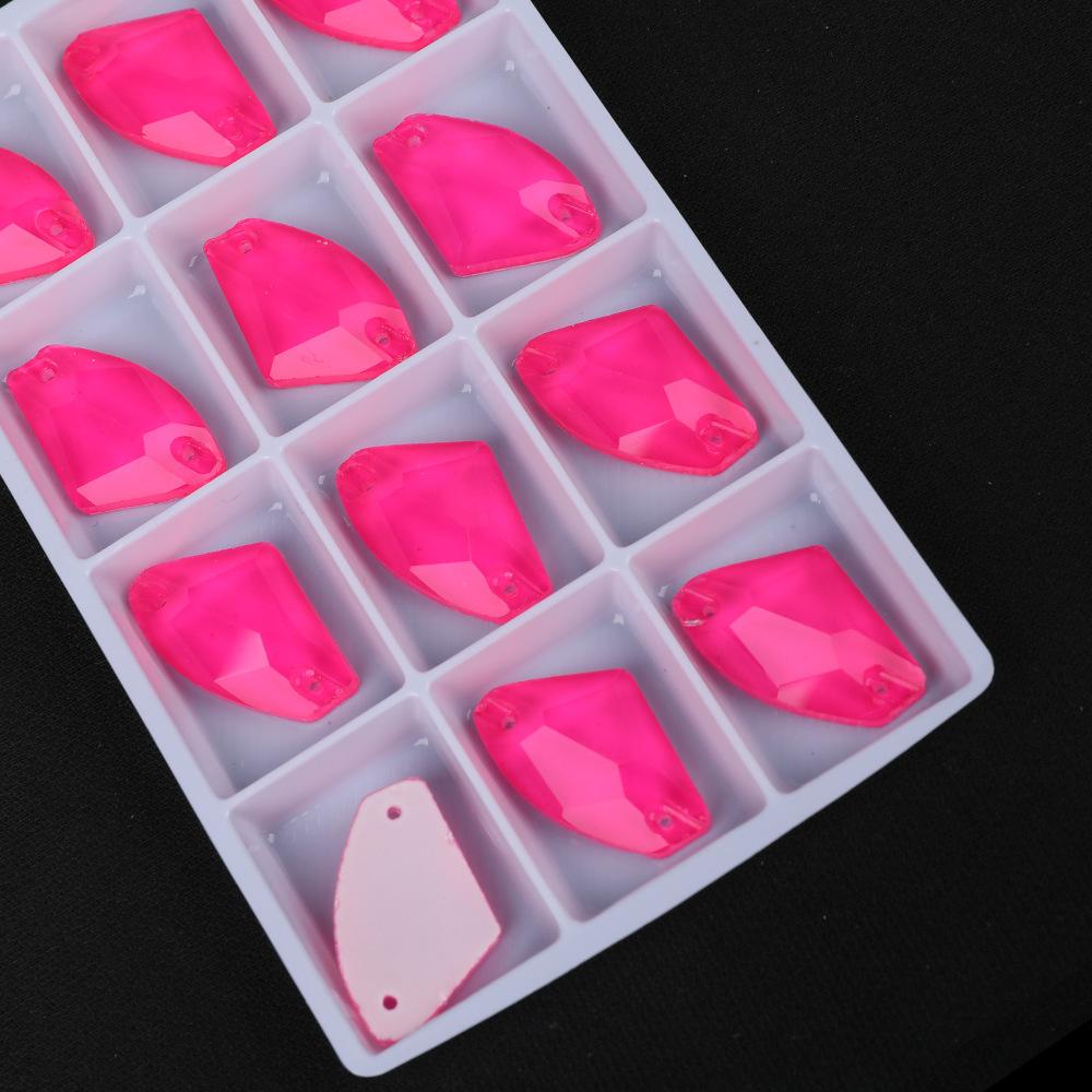 Weichen Fluorescent Double-Hole Flat-Bottomed Axe Glass Hand-Sewn Diamond Decoration Dopamine Color Diy Wedding Decoration Clothing Matching