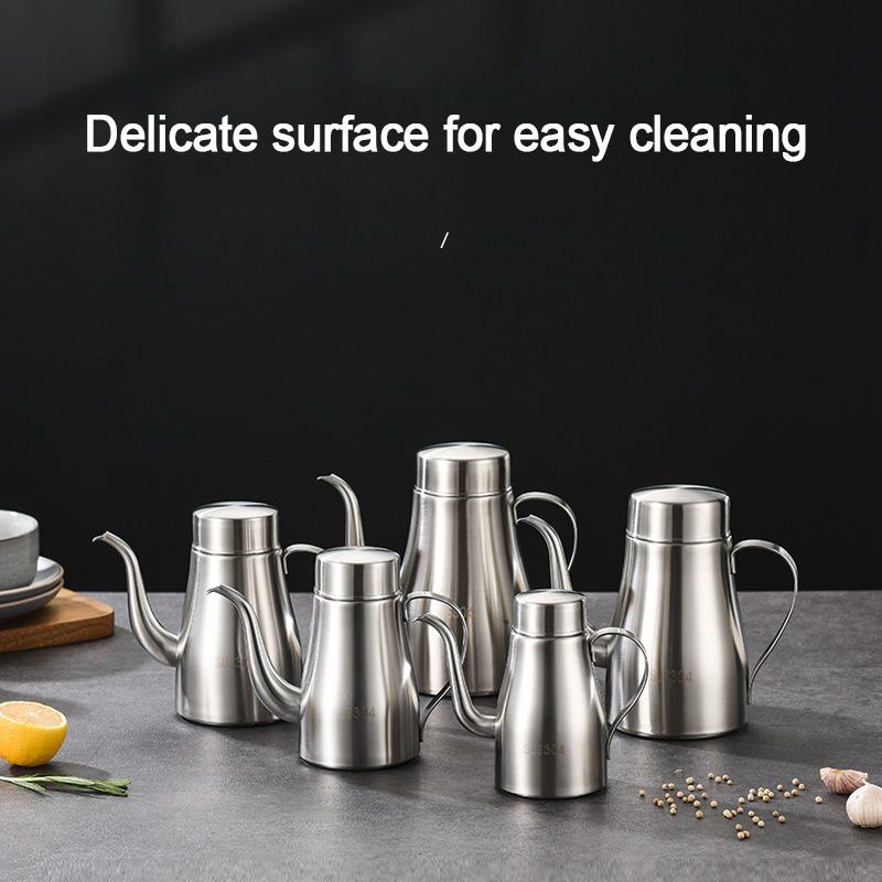 304 Stainless Steel Oil Pot Kitchen Oil Bottle Oil Tank Pot Household Edible Oil Pot Large Oil Tank Oil Pot Pouring Oil Bottle