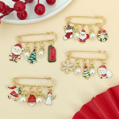 Trendy Christmas Tree Brooch: Anti-Wardrobe Malfunction Pin for Clothes, Bags, and Ornaments