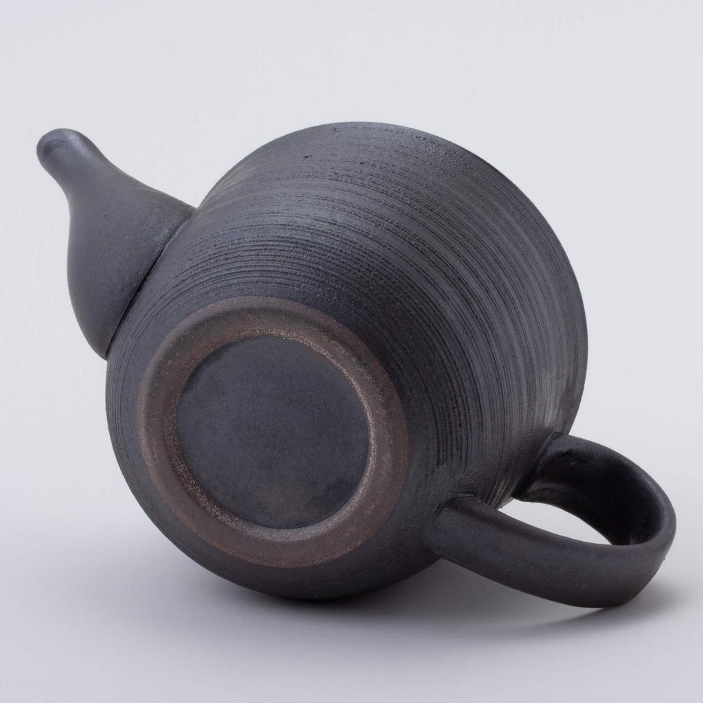 Hasami Ware Pot with Black Pattern Stainless Steel with Tea Made In Product 73461 Thousand-Step (Super Strainer), Capacity Approx. 275ml, Japan,