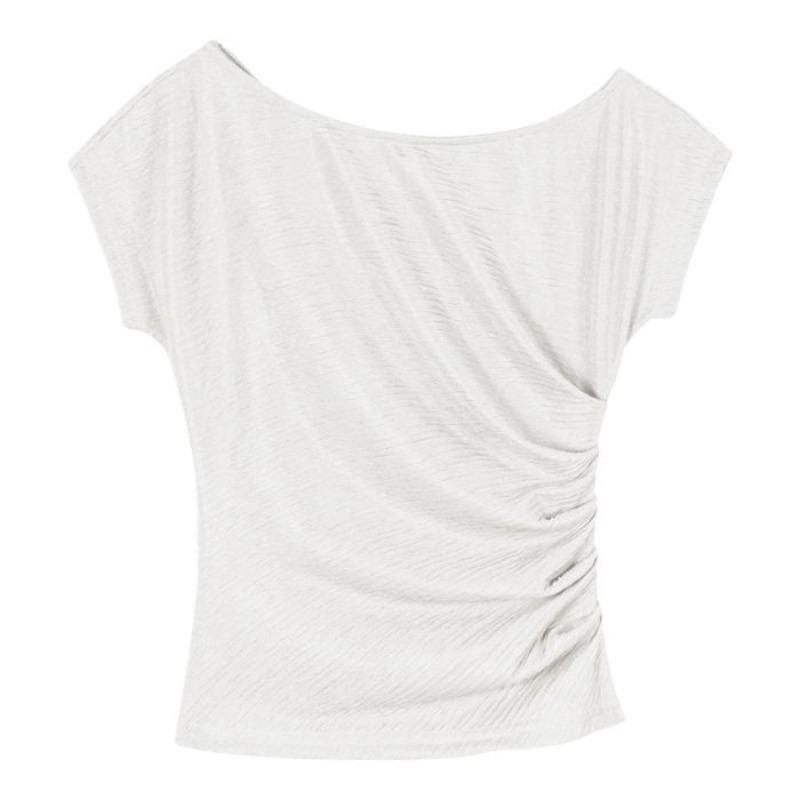 Sommer neues Mode-Designgefühl Nische schräge Schulter freiliegendes Schlüsselbein plissiertes Damen-T-Shirt