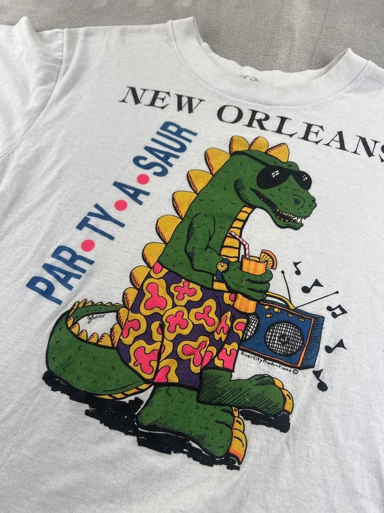 Vintage New Orleans Shirt Mens Large PartyASaur Dinosaur 5050 Made USA 90s Unisex T-Shirt L