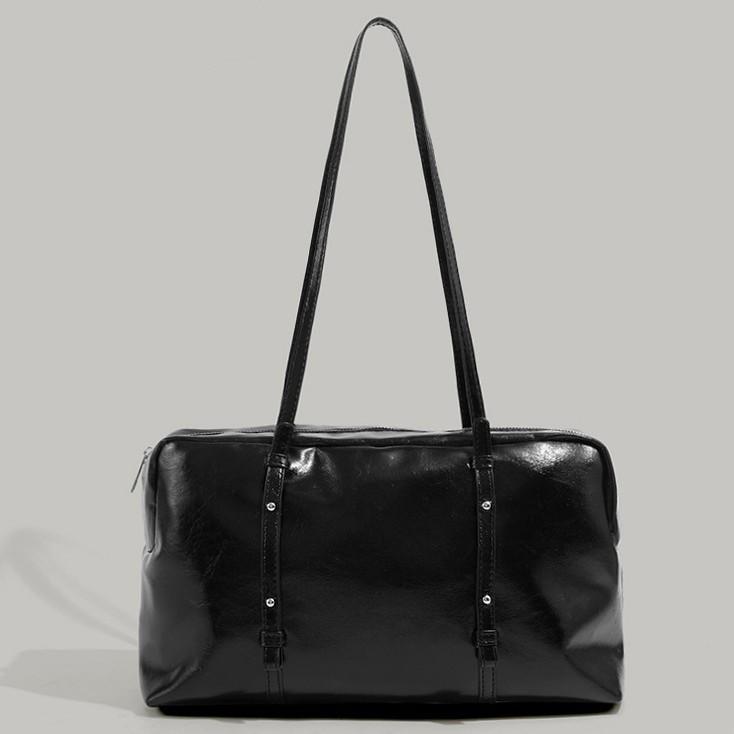 Women's Bag New Retro Underarm Bag Large Capacity Commuter Bowling Bag Niche High-End Feel Single Shoulder Handbag Trendy