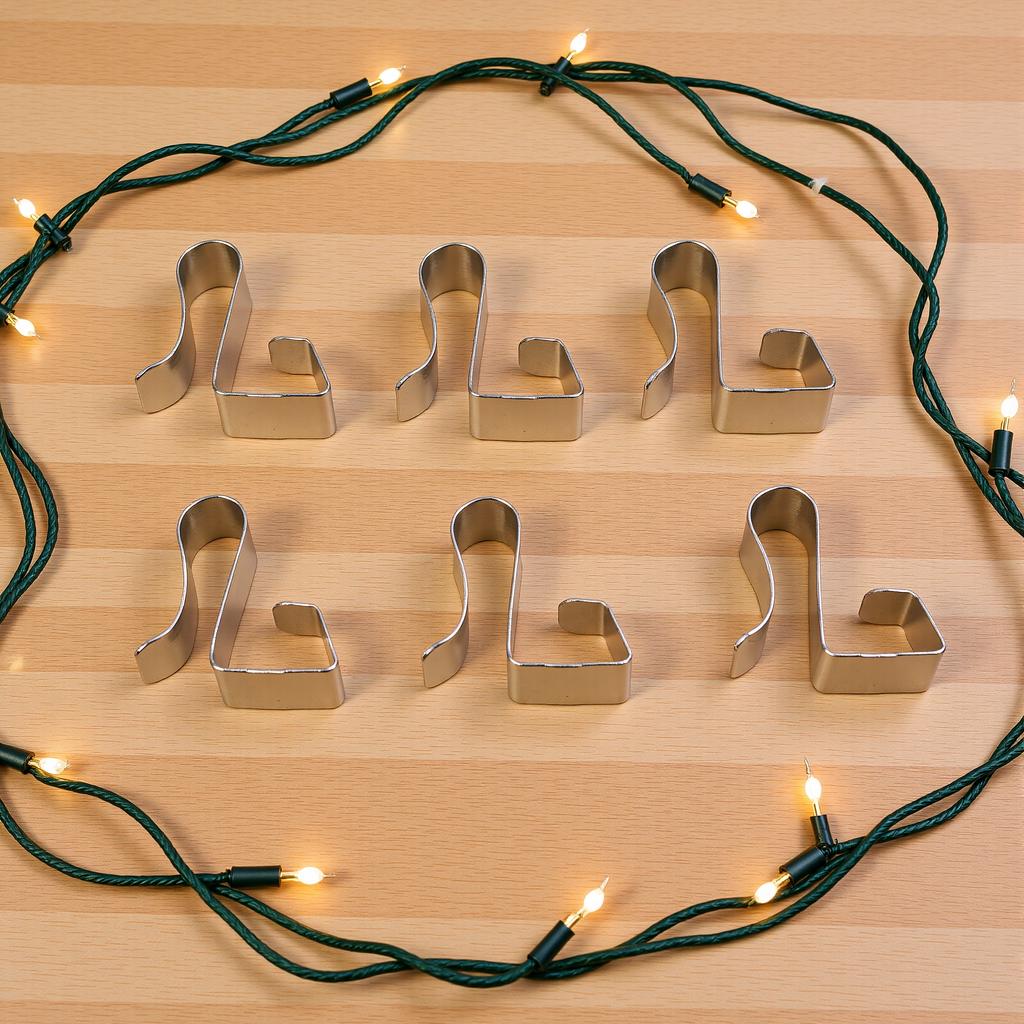 50 Stück Dachrinnenhaken zum Aufhängen von Weihnachtslicht, wetterfeste Metall-Dachrinnenhaken für Feiertagsdekoration