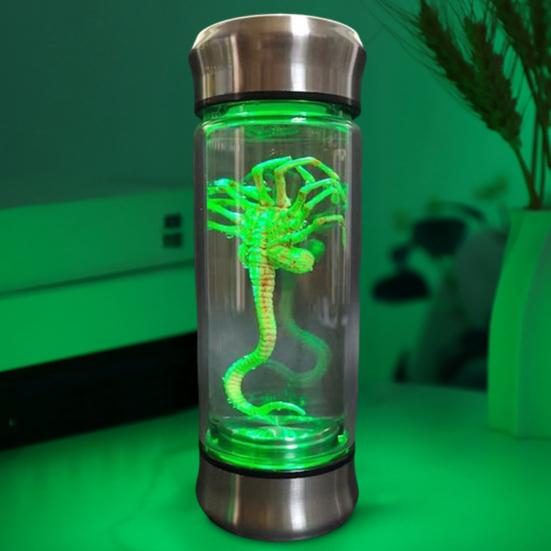Alien Kreatur Glasbehälter LED Beleuchtet Alien Dekoration Gothic Gruselig Tischdekoration für Halloween Party Sci-Fi Fans Geschenk