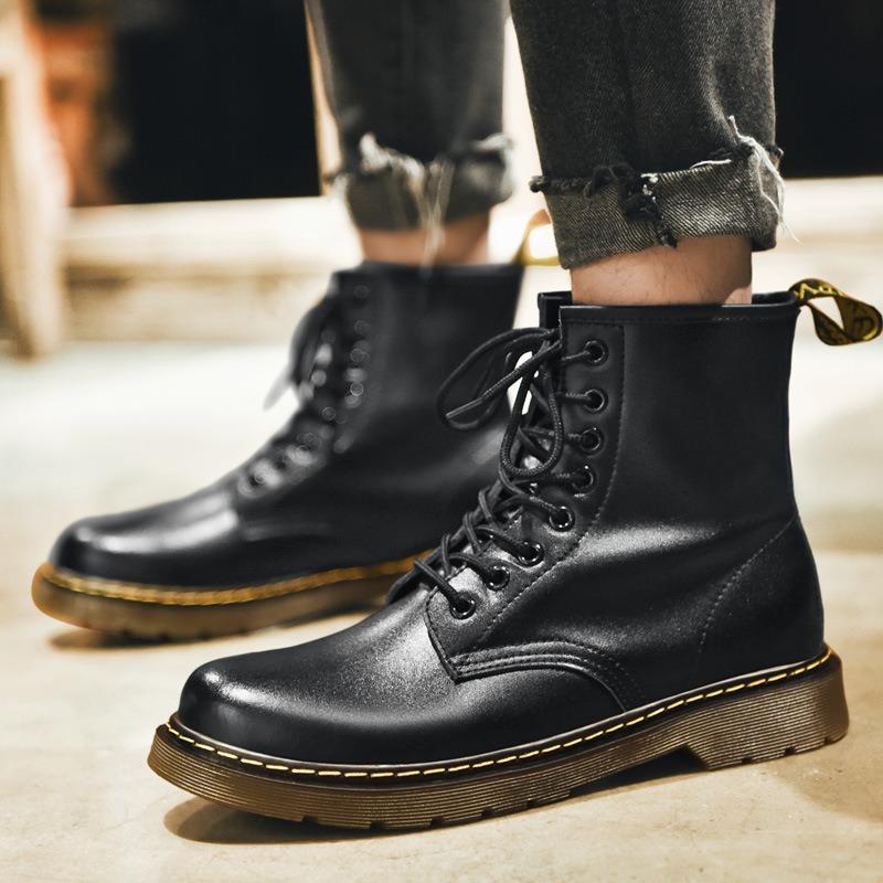 Large Size Hole Spring and Autumn Martin Boots Smooth Leather Classic Martin Shoes Fashion Men's and Women's Locomotive Boots Couple