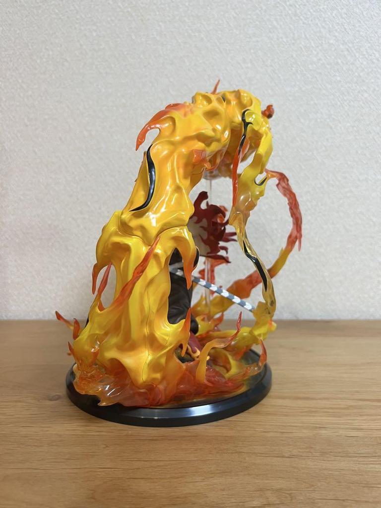 [USED] Aniplex Demon Slayer: Kimetsu no Yaiba Rengoku Kyojuro Figure