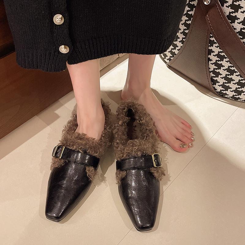 Fashion Lambswool Single Shoes for Women Winter 2025 New Fleece Fashion Pointed Toe Versatile Low Heel Shoes for Women