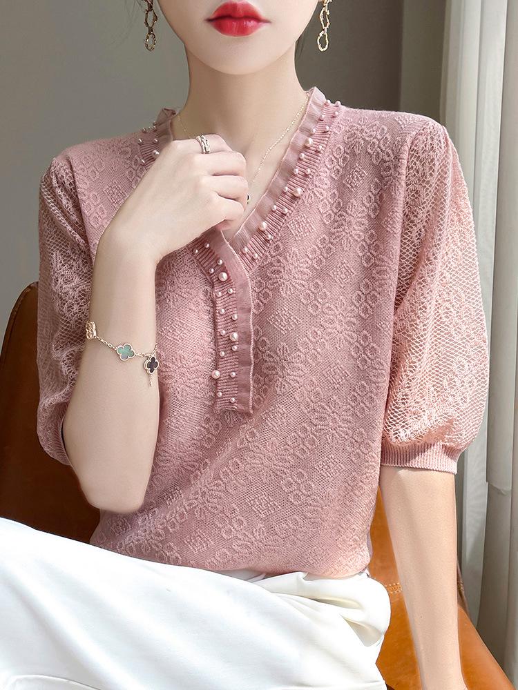 Versatile Women's V-Neck Hollow Knit Jacquard Blouse with Beaded Short Sleeves