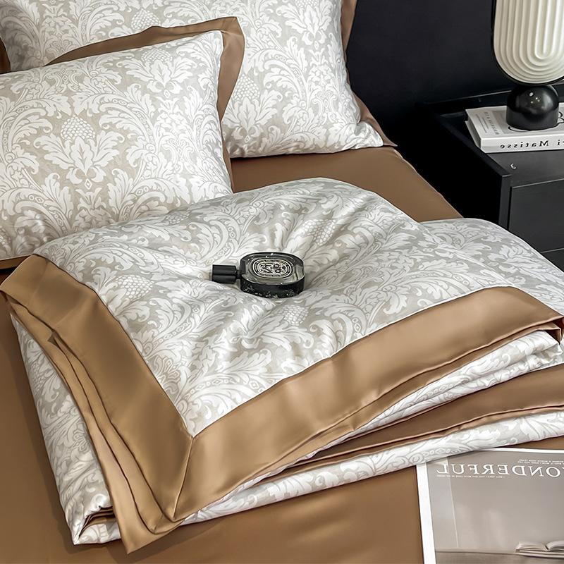 

Ultra Soft Tencel Cooling Summer Quilt Bedding Set Ice Silk Breathable Washable Air Conditioner Thin Blanket For All Season Bedroom Use 150×200cm Single Quilt