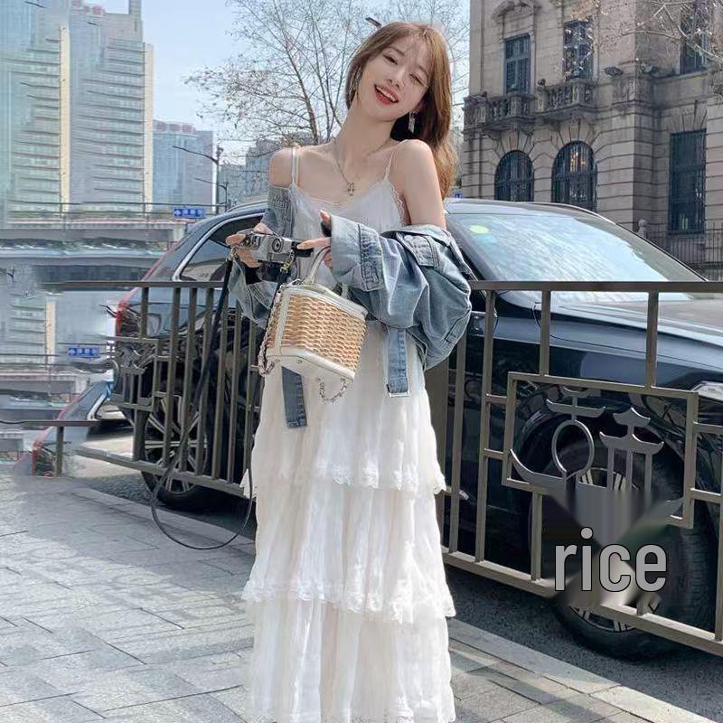 Spring/Summer 2026 Waist-Cinching Lace Camisole Dress - Women s Mid-Length Beachwear Small