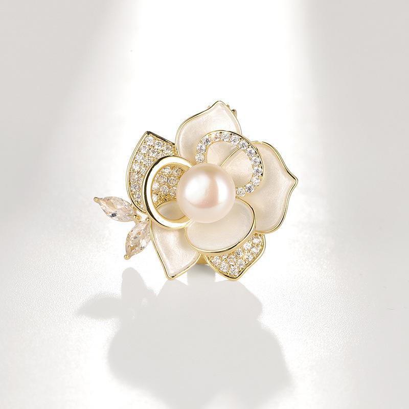 High-Grade Camellia Zirconia and Freshwater Pearl Rose Brooch