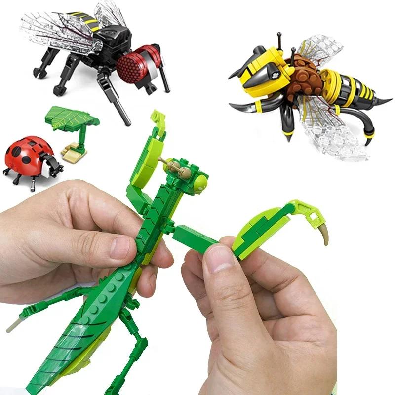 Creative Building Blocks Insect Model Bee Dragonfly Ant Mantis Children'S Assembled Toys Interesting Animal Ornaments Gifts Kids