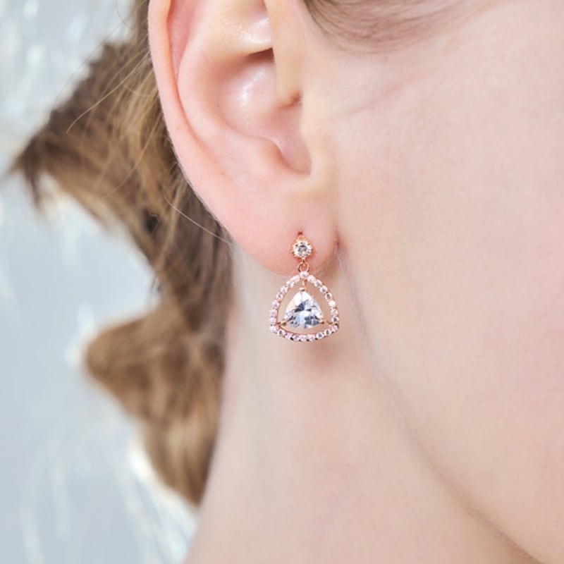 ELLE Jewelry 14K Tri Swing Earrings (Gold Filled) ELGPEE449