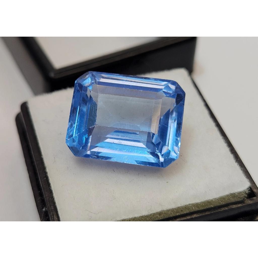 Beautiful Natural Sapphire Blue 15+ Ct Emerald Cut Loose Gemstone