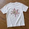 Unisex Casual Crew Neck T‑Shirt Soft Aesthetic Floral Short Sleeve Top Watercolor Pink Lily With Tiny Star Print Boho Daily Street Tees