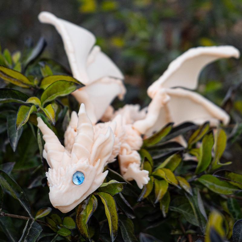 Winged Dragon Figurine 3d Printed With Movable Joints Adjustable Posture Flying Dragon Collectible Model Home Office Desktop