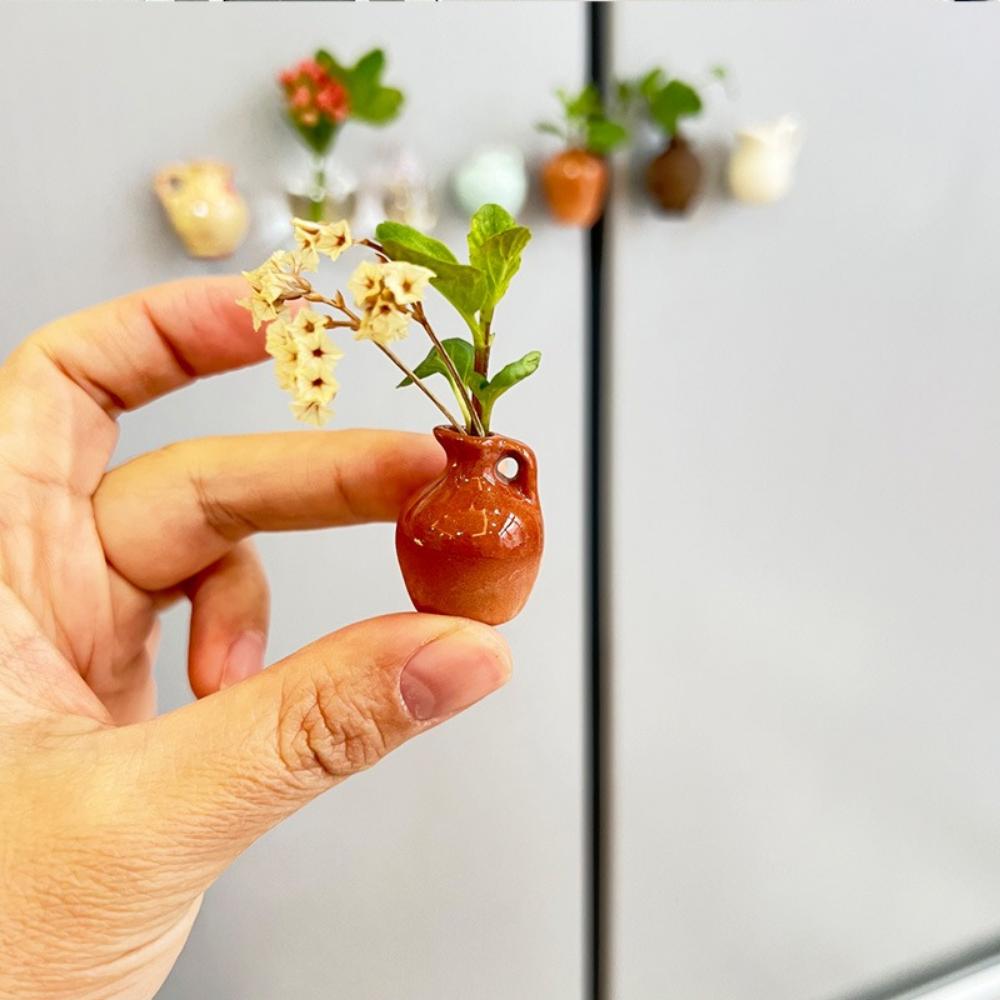 1-5pcs Set Mini Ceramic Vase Refrigerator Magnet Label Mini Bonsai Magnet Button Pot Plant Simulation Vase Refrigerator Message