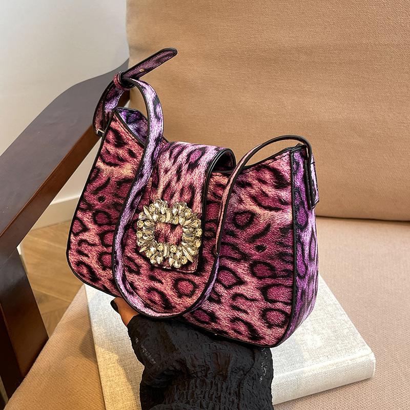 

Bags women s bag 2025 new autumn Korean version fashion leopard print shoulder bag niche versatile messenger armpit bag сірий колір