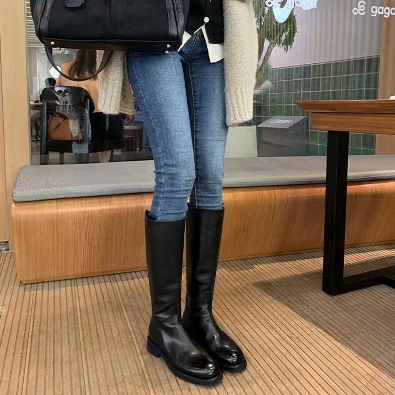 Verze z hovězí kůže Italská rostlinně činěná kůže~ praná hrubá pata zadní zip středně vysoké kozačky jezdecké kozačky dámské podzimní a zimní