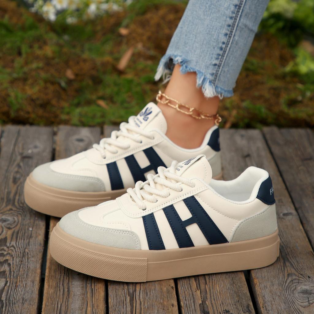 New Women Platform Sneakers Casual Anti-slip Designer Shoes Women Comfortable Lace Up Outdoor Sneakers  De Mujer