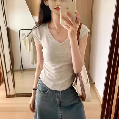 Summer Hot Girls Irregular V-neck Pure Desire Style Base Short-sleeved T-shirt Design Feel Waist-hugging Slim Short Top