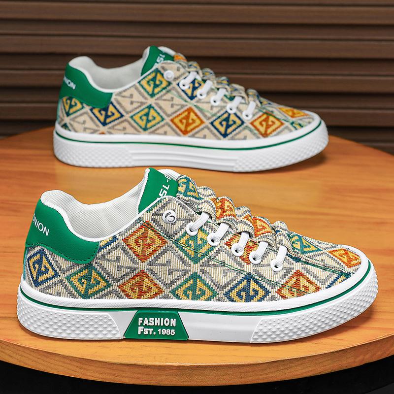 Canvas Men's Shoes  New Low-top Breathable Sports Trend Print Leisure Student All-match Deodorant Non-slip Board Shoes