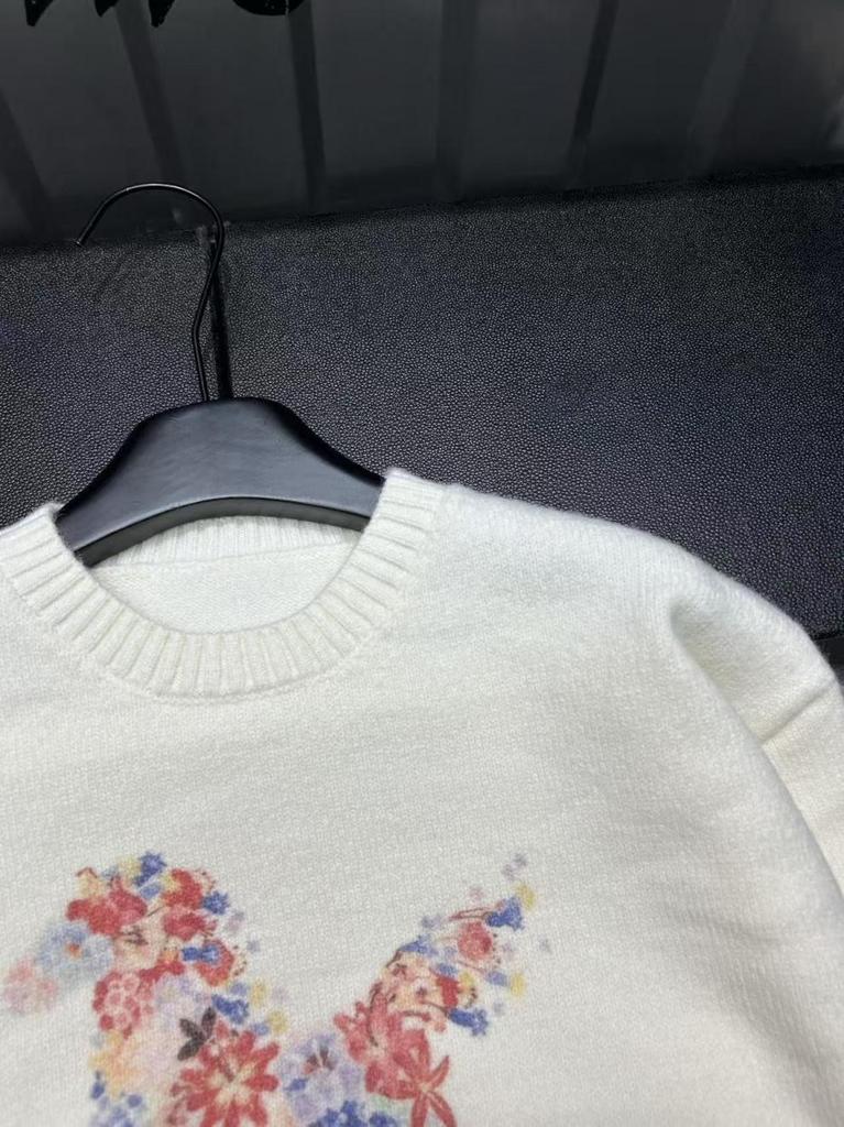 2025 Winter Colorful Jacquard Round Neck Knit Pullover - Long Sleeve Age-Reducing Casual Top