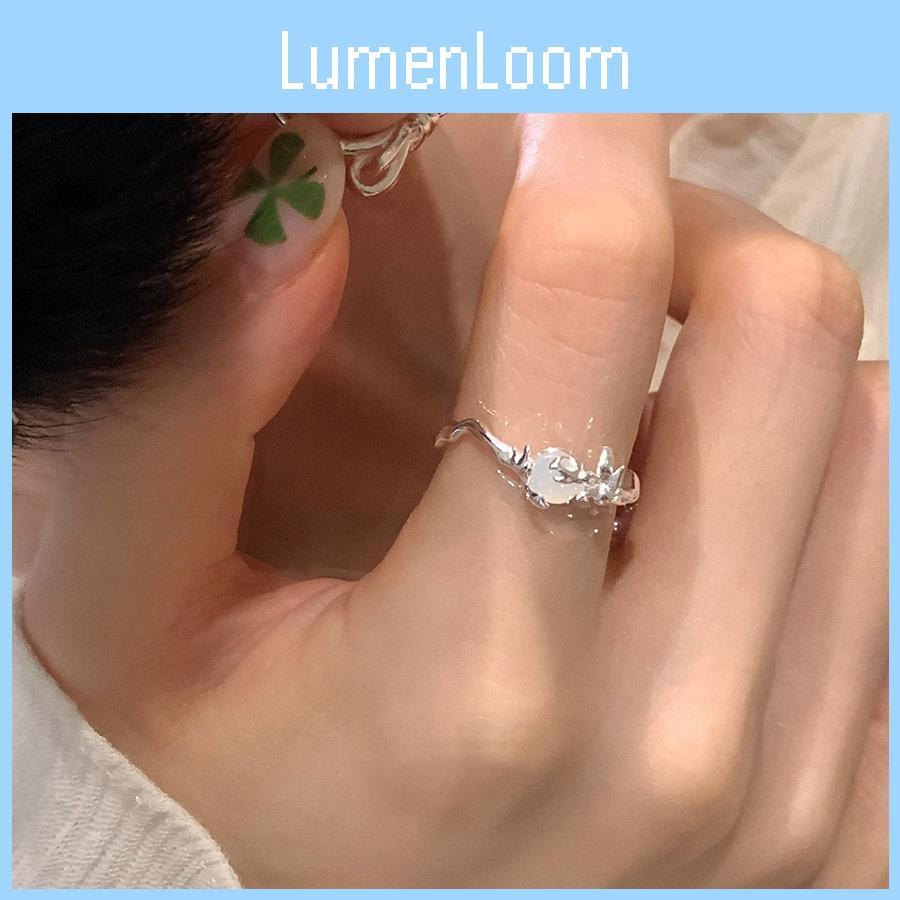 Unique Original Design White Agate Ring For Women Minimalist Chic Adjustable Style