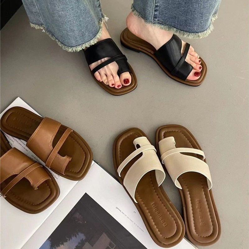 Design Sense Niche Flat Roman Shoes Cool Slippers Women's Shoes Summer Wear Beach Shoes Toe Slippers Women's
