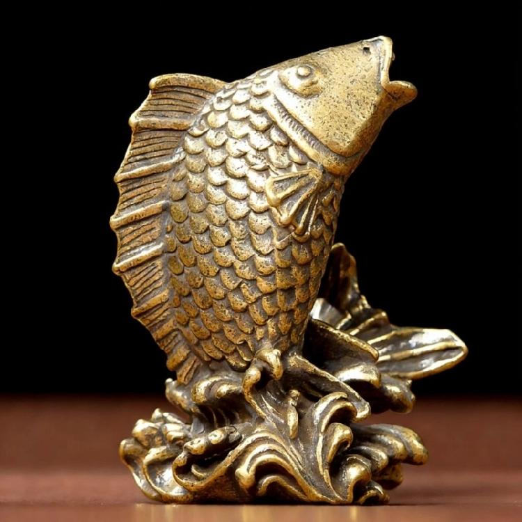 Small Brasses FengShui Fish Ornament Meaning Prosperities and Luck in Culture Decorative Piece for Shelf or Table