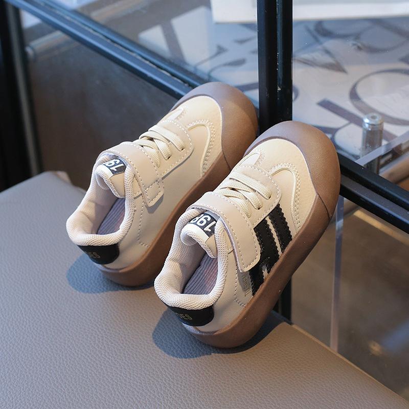 Boys and Girls Breathable Toddler Spring and Autumn New Infant Functional Shoes Boys and Girls Board Shoes Soft Sole Children's Shoes
