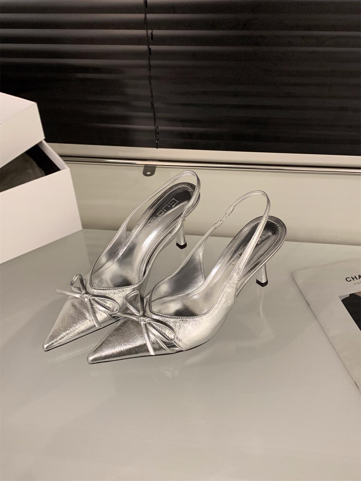 

Женские туфли на высоком каблуке лето 2025 новинка французский бант с острым носком тонкий каблук с открытым носком модные универсальные сандалии 40