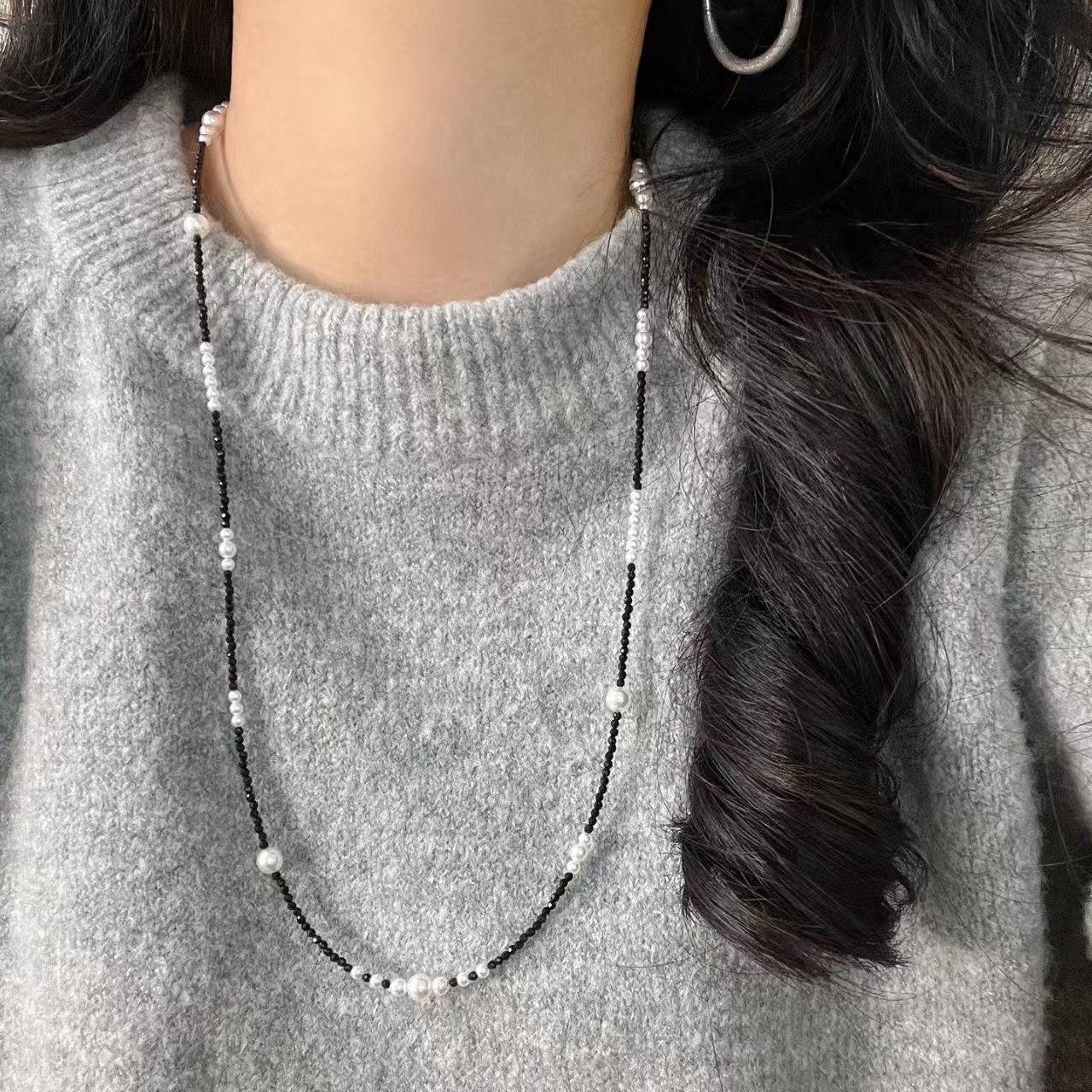 

Vintage Design Sense Faux Crystal Pearl Collarbone Chain Necklace Sweater Chain