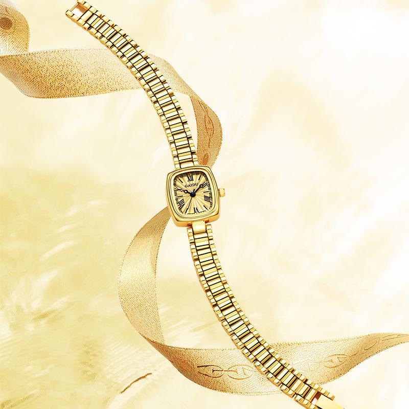 Light Luxury Gold Women's Waterproof Quartz Watch - High-Value, Fashionable Small Square Design