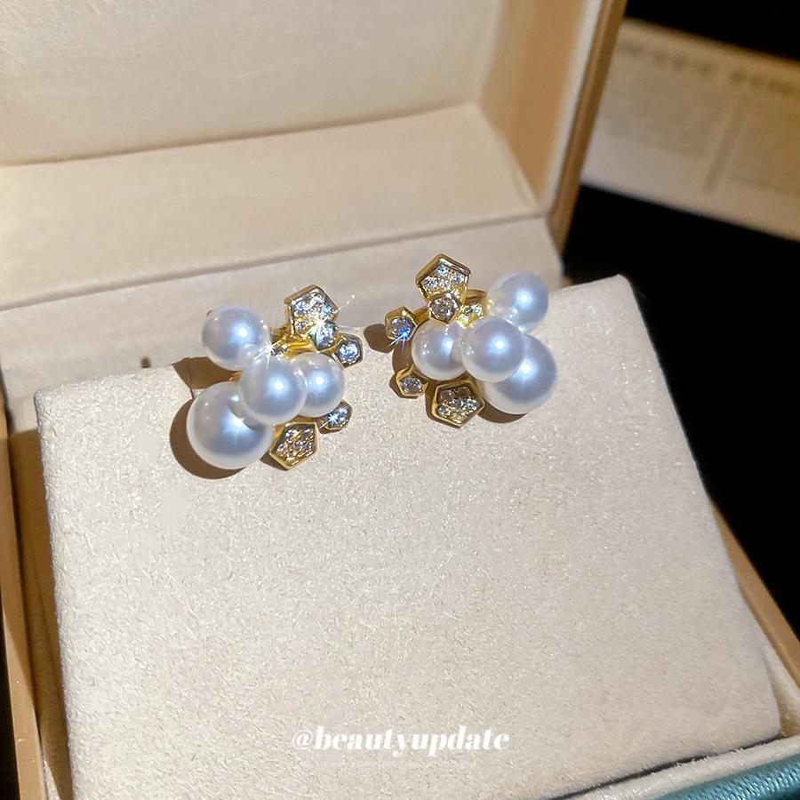 Real Gold Electroplated Silver Needle Zircon Flower Pearl Stud Earrings Retro Elegant Light Luxury Temperament Earrings Commuter Versatile Earrings