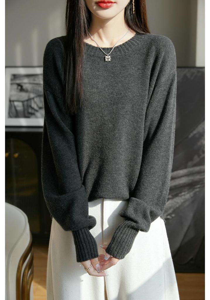 Women's 2024 Loose Fit Pure Wool Round Neck Sweater for Autumn/Winter