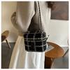 Black And White Pu Street Fashion Bucket Bag For Women With Chain Strap 2023 New Style