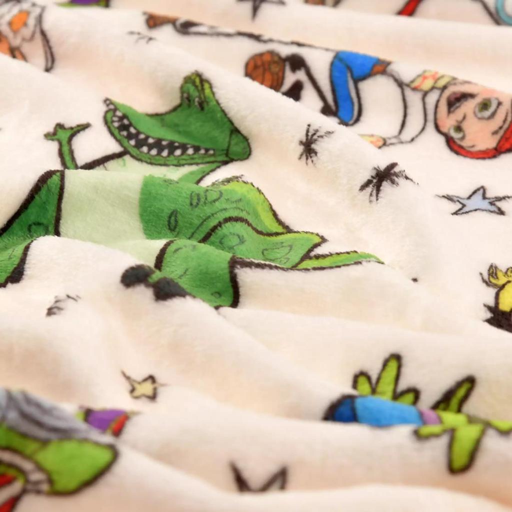 Disney Toy Story 4 Kids' Blanket ( ENJOY WINTER ) Japan NEW Disney Store